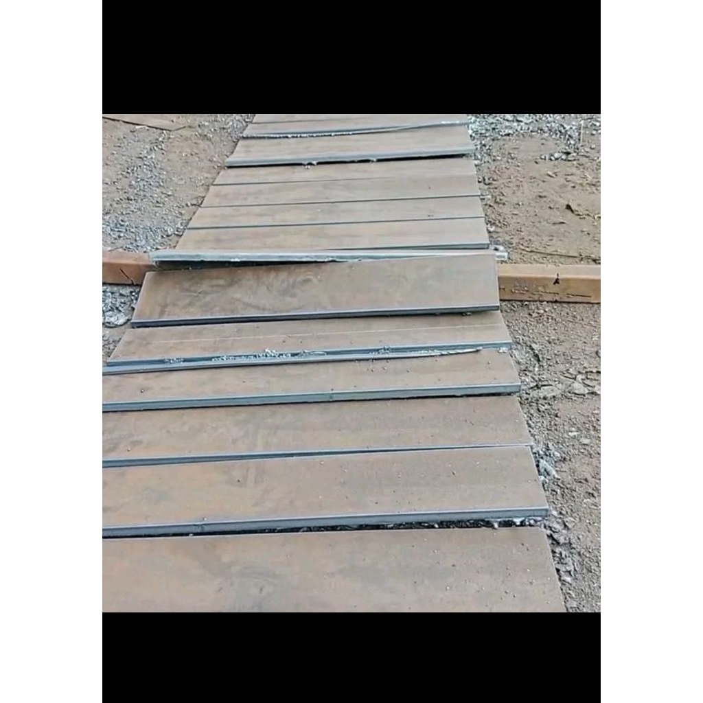 plat besi 20×40 cm Tebal 3mm-20mm