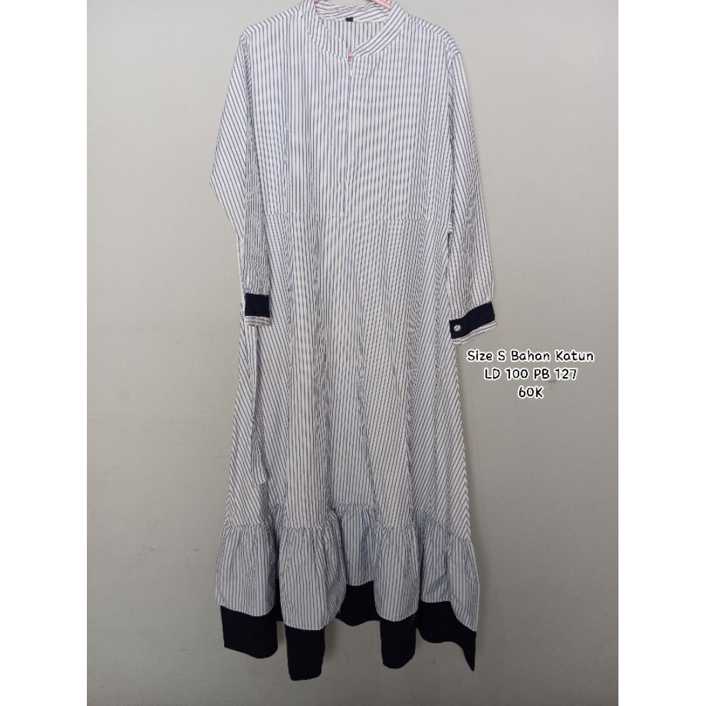 Preloved Gamis Dress Wanita Muslim Muslimah Salur Navy Putih