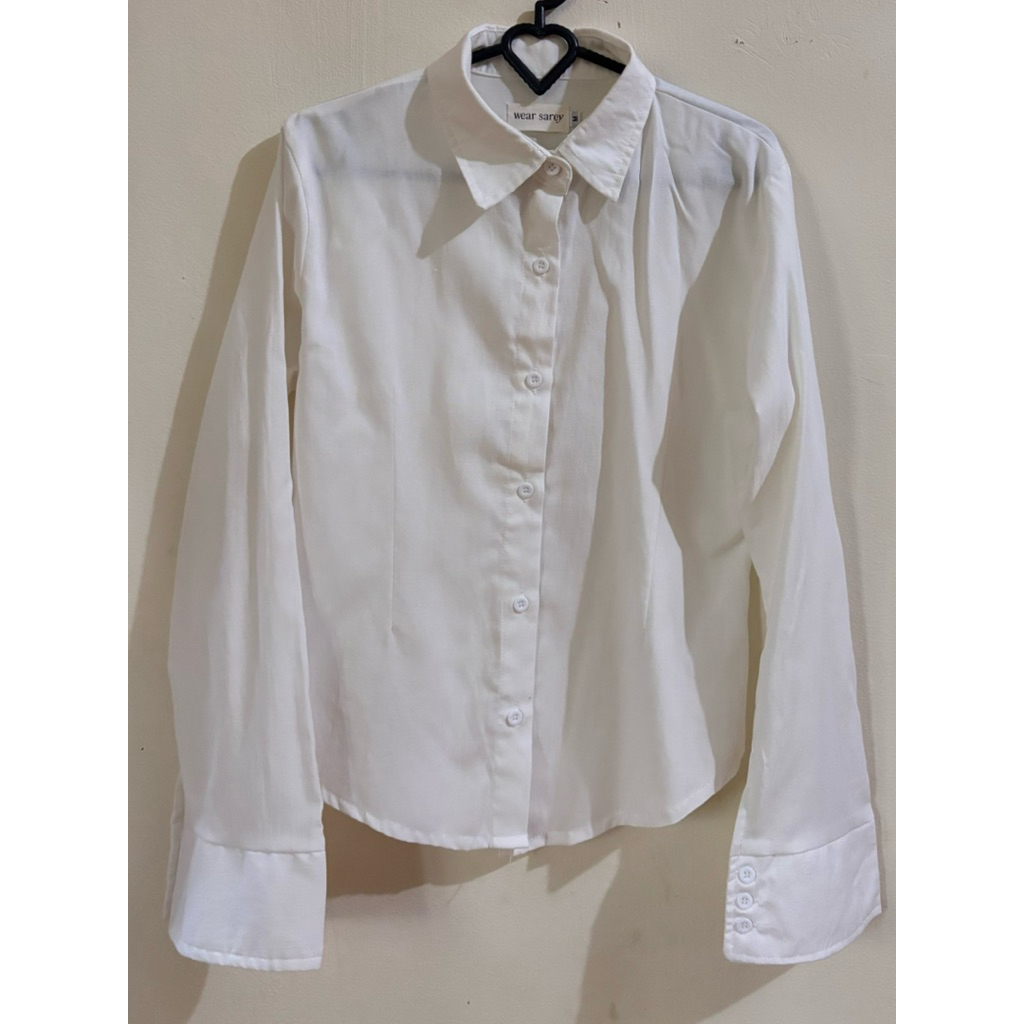 kemeja slim fit Wear Sarey(Baca Deskripsi)
