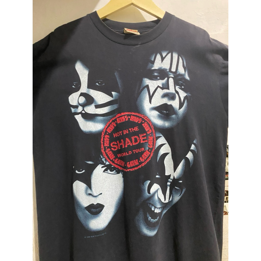 KAOS VINTAGE KISS