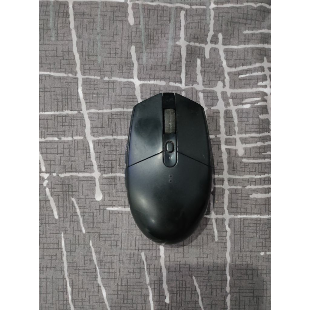 mouse logitech g304 (second)