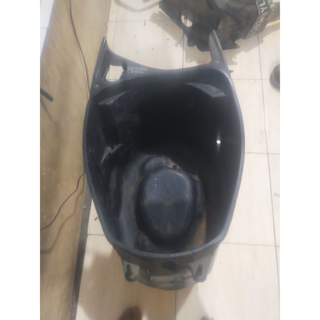 box bagasi Vario 125 kzr