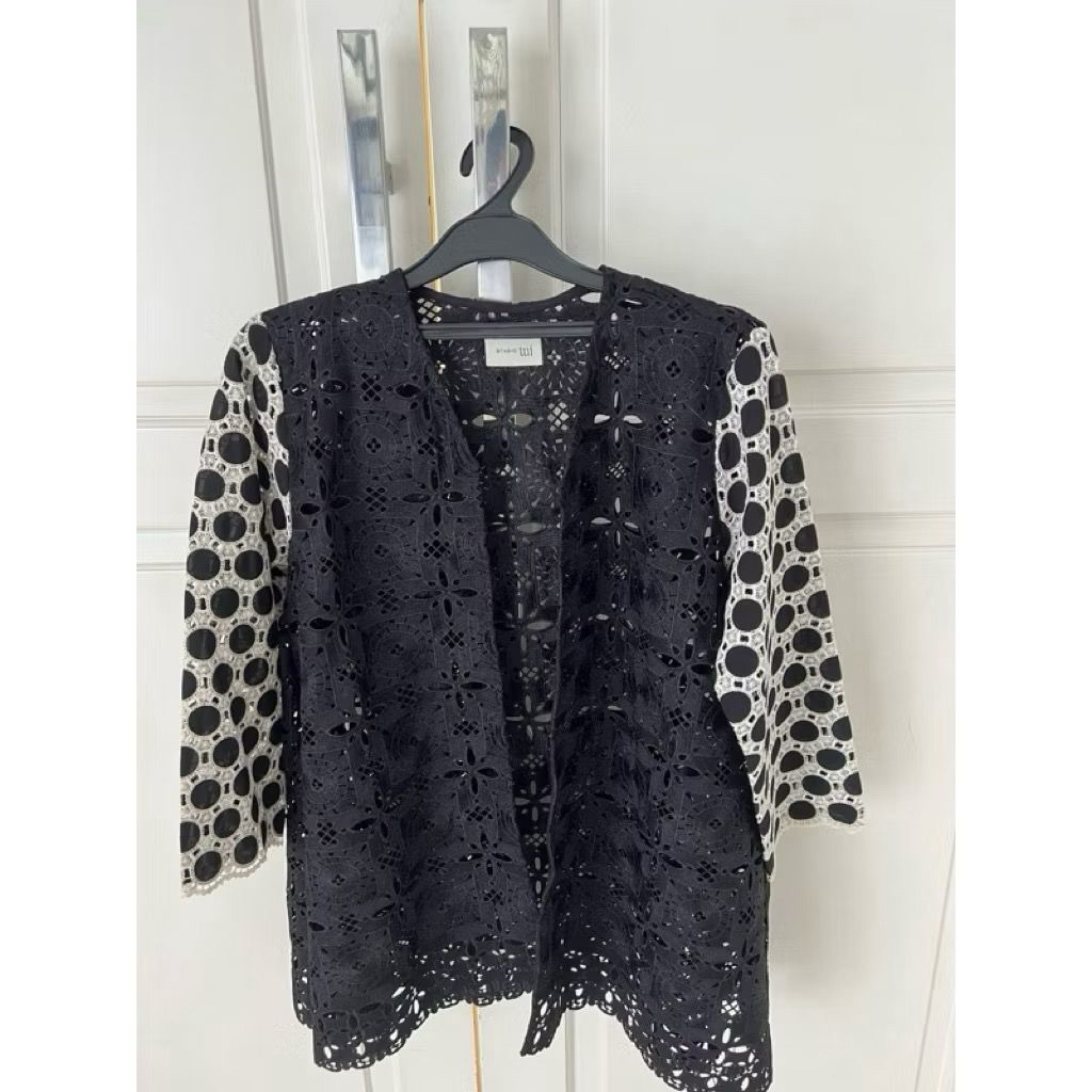 Preloved studio tui alofa outer