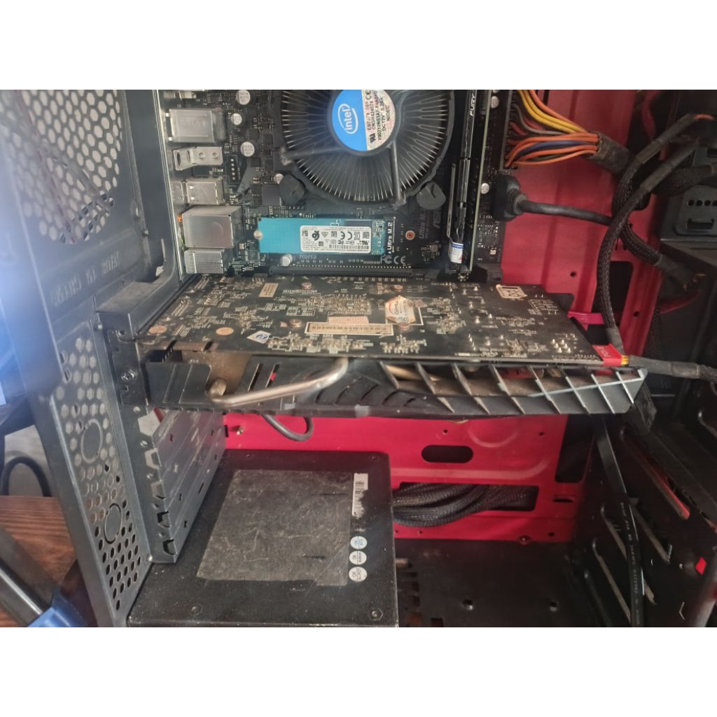 colorfull gtx 550ti 1gb 192bit ddr5