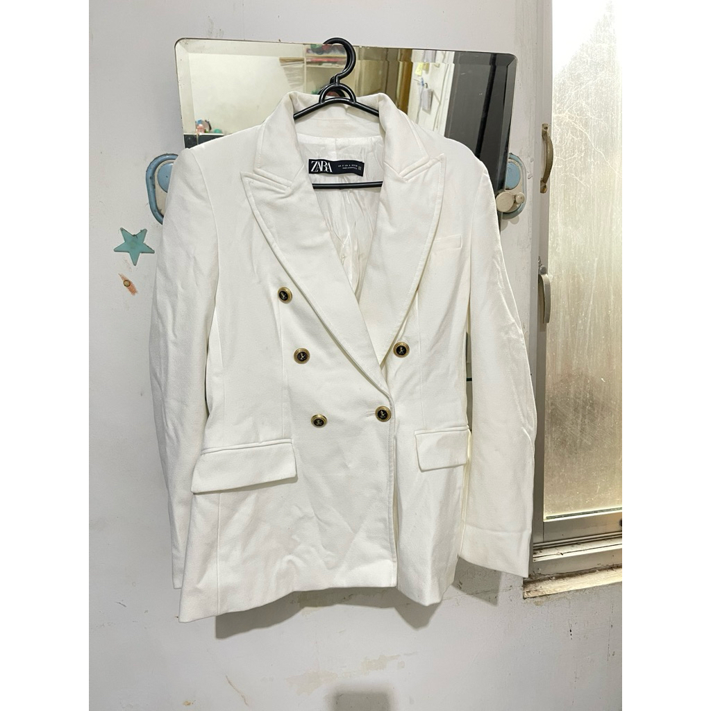 Preloved Blazer Zara Putih Wanita