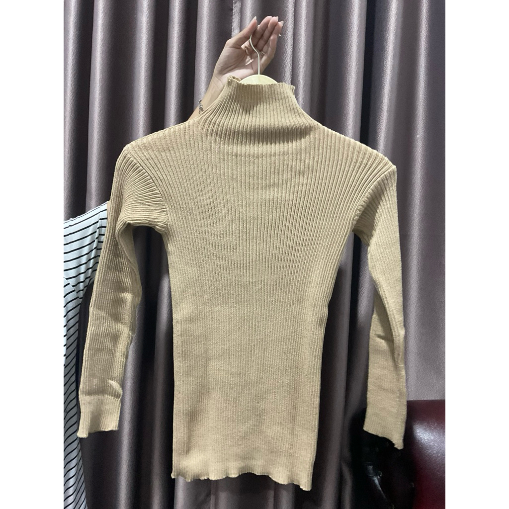 PRELOVED turtleneck