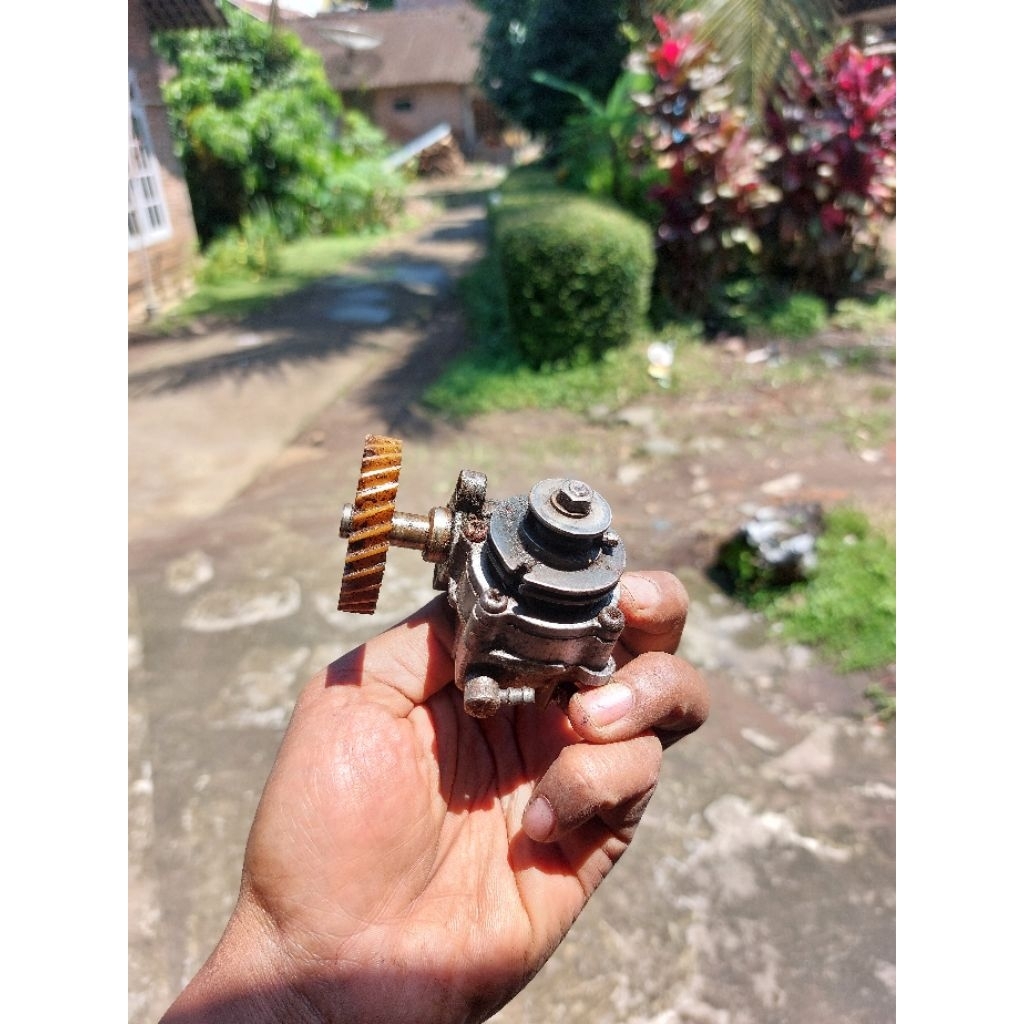 Pompa Oli Samping Yamaha RxKing Lama RxS Rx Spesial Original