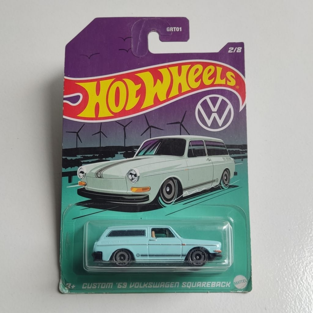 Hot Wheels Volkswagen Series 2022 VW Squareback Tosca - HW SERIES
