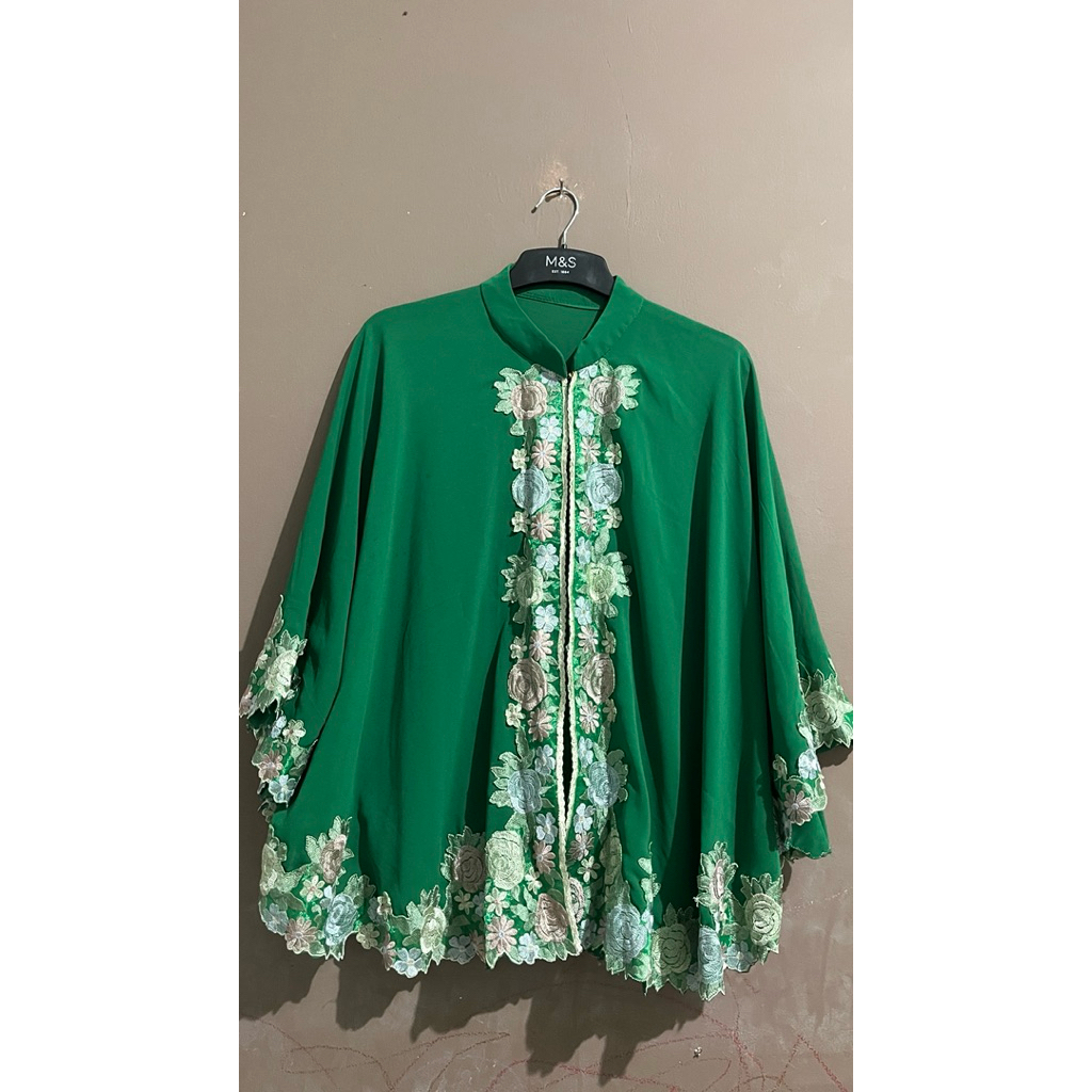 PRELOVED OUTER BORDIR