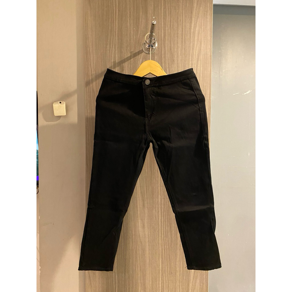 CELANA PANJANG HITAM POLOS KAIN HALUS BRAND ALINE JEANS