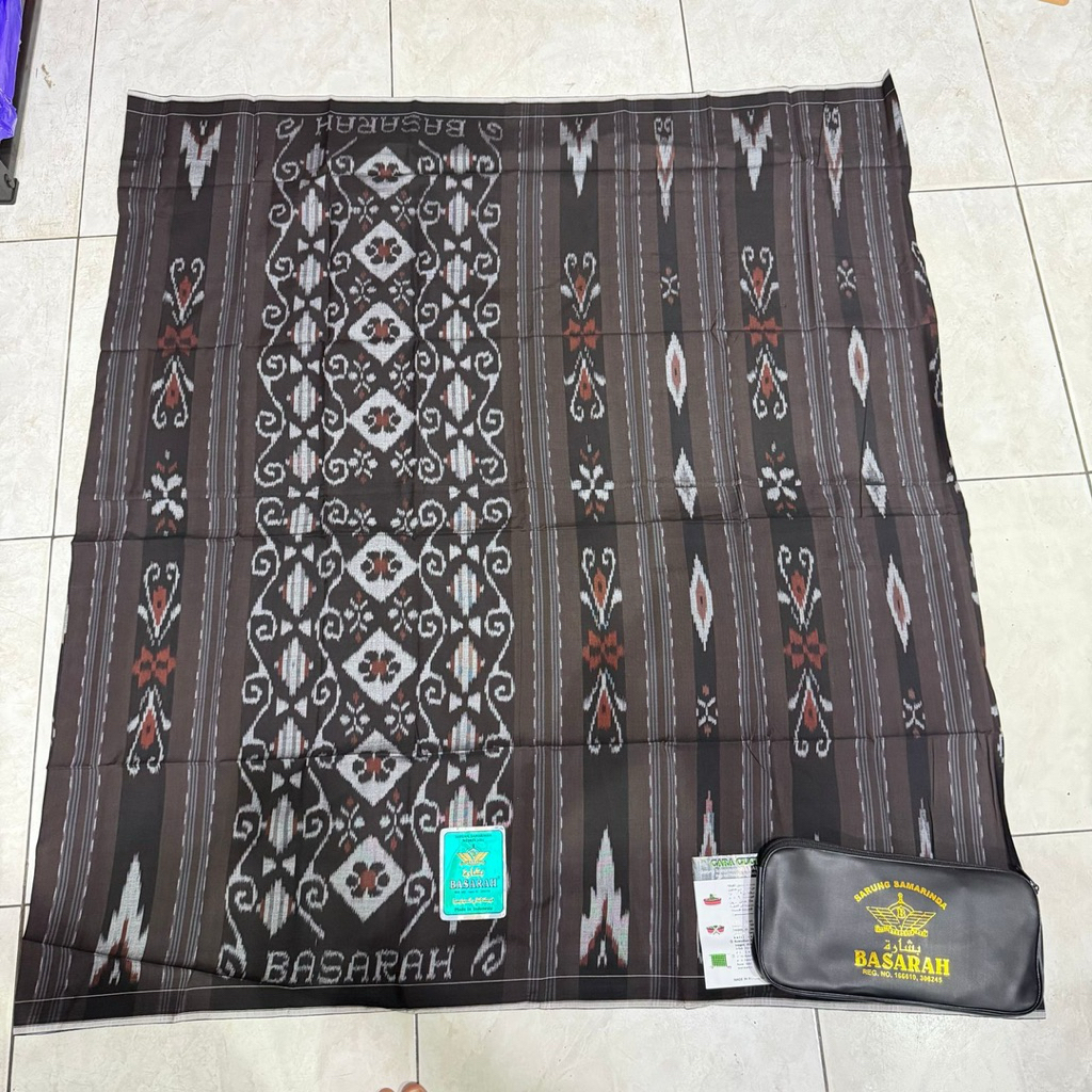 Sarung tenun basarah