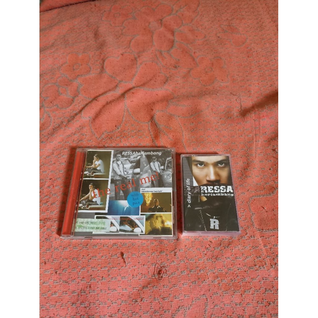 Varian Ressa Herlambang Kaset CD Tanpa Coretan