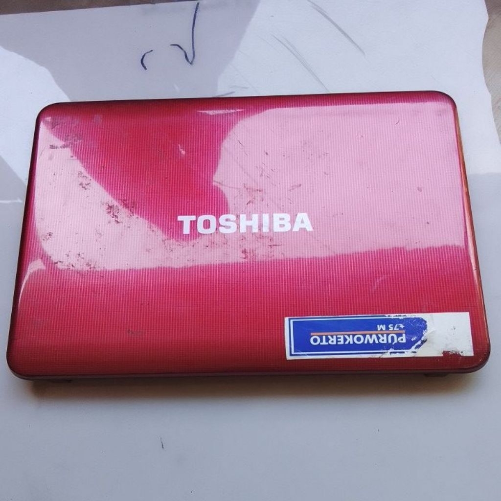 Casing Laptop Toshiba C840