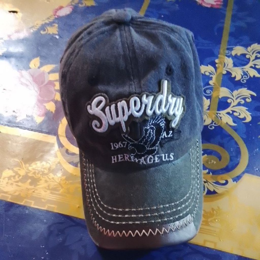 Topi Baseball Unisex - Model BOSTON, Desain Vintage, Nyaman Dipakai