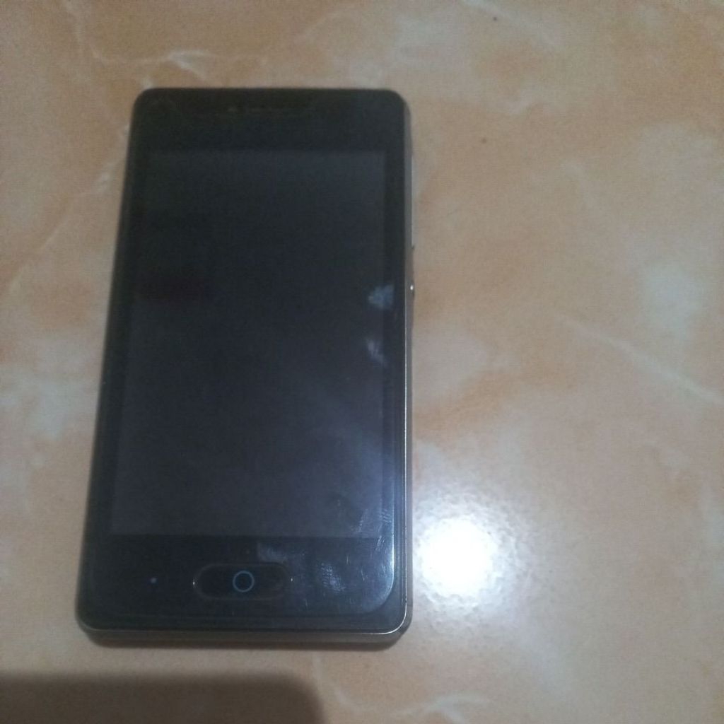 ZTE BLADE Q3 MINUSAN