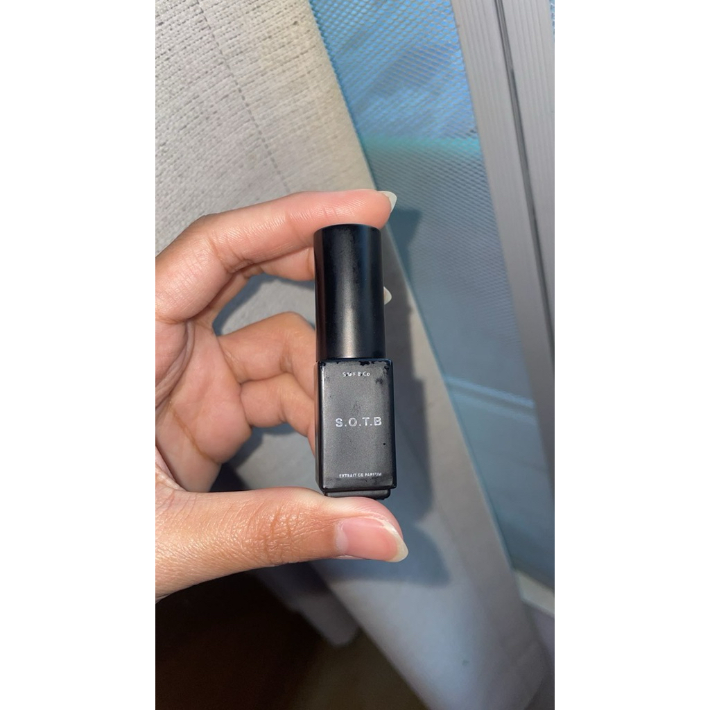 botol skincare kosong