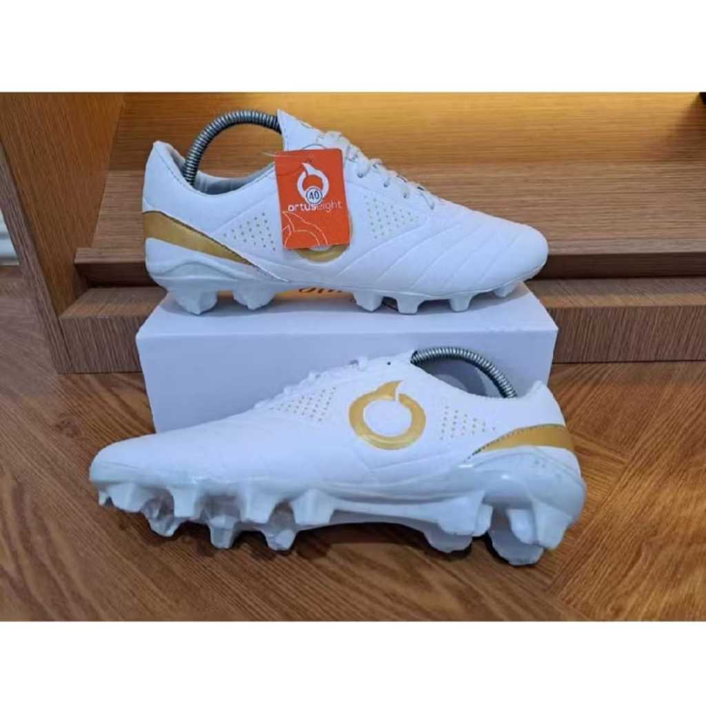 Sepatu Bola Ortuseight Savage Premium Sepatu Bola Ortuseight Termurah terlaris