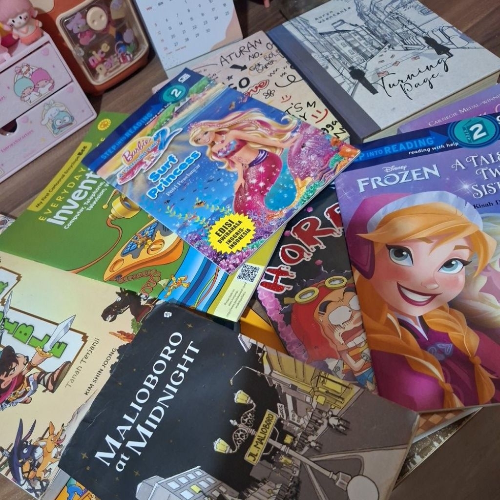 PRELOVED | BACA DESC Novel Komik Random Original Malioboro At Night Dago Love Story Turning Page Dll