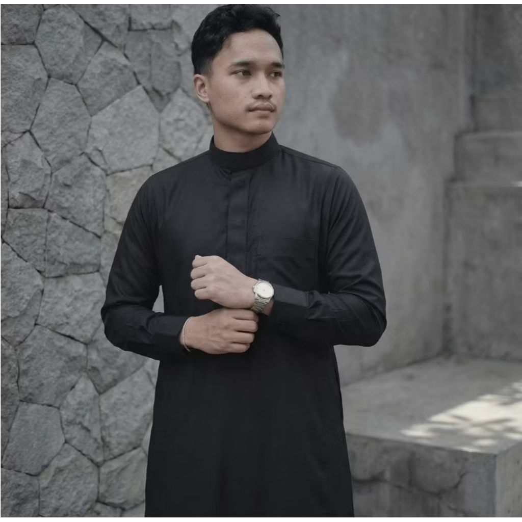 Louzman Thobe Classic Gamis Size S (Pernah Dipakai)