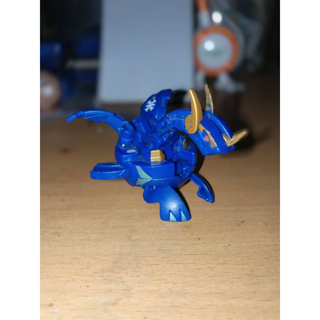 Bakugan Neo Dragonoid Aquos