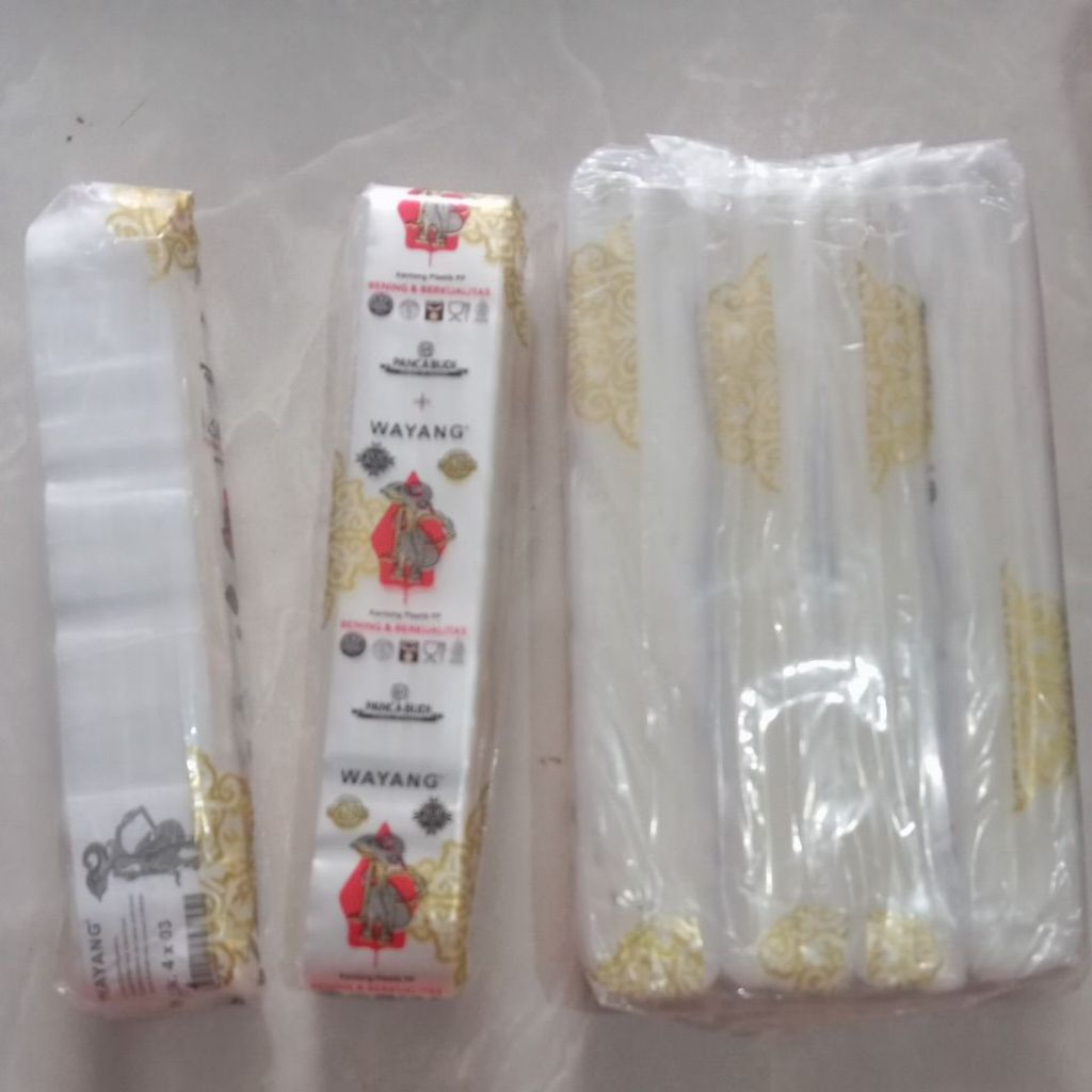Plastik PP Roll Wayang uk 4*03 250 grm