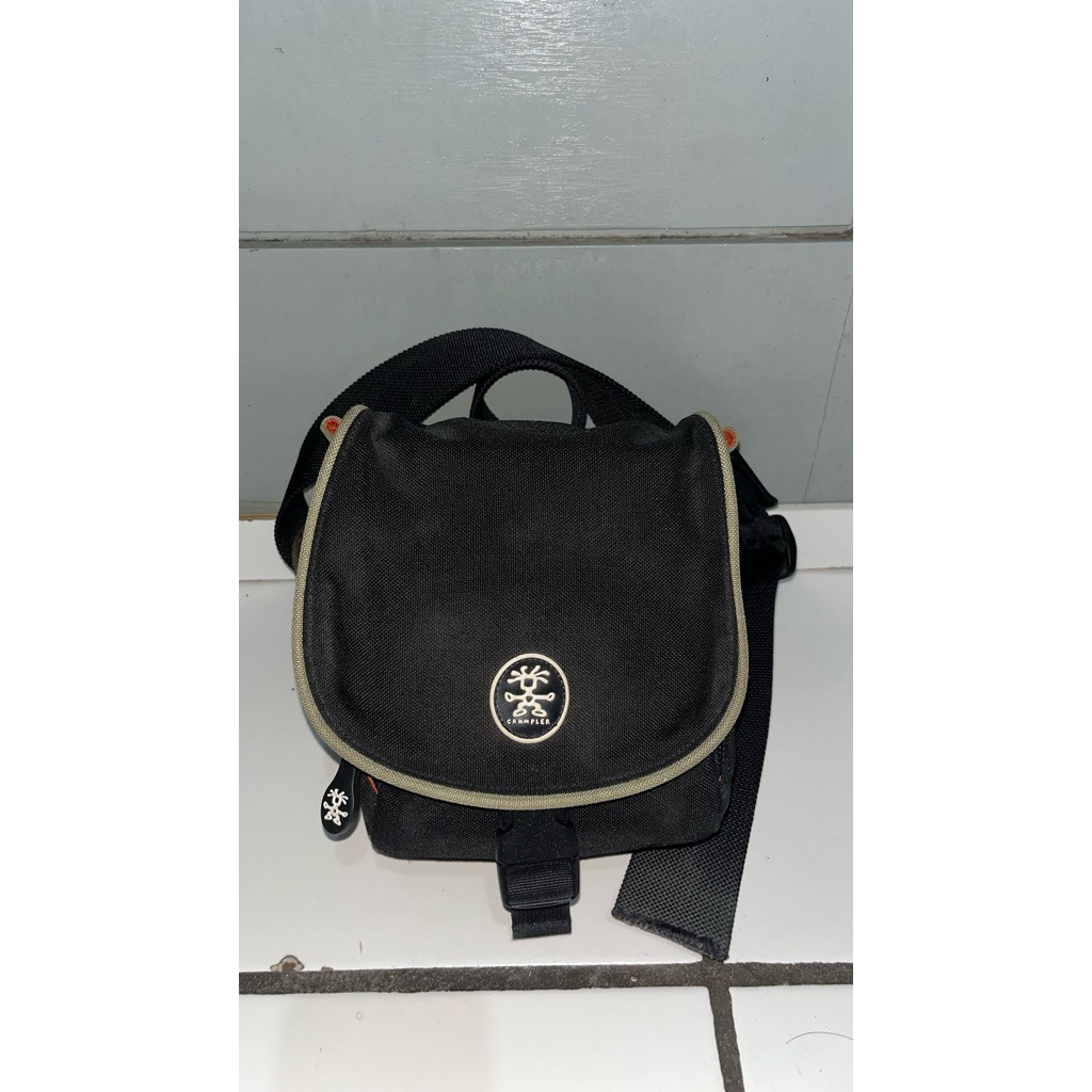 Crumpler Small Camera Bag