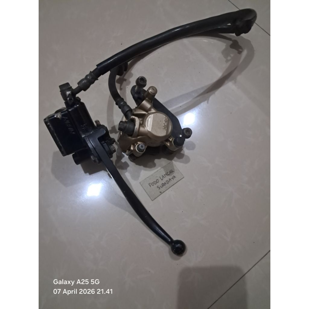 master kaliper rem depan sonic 150R original