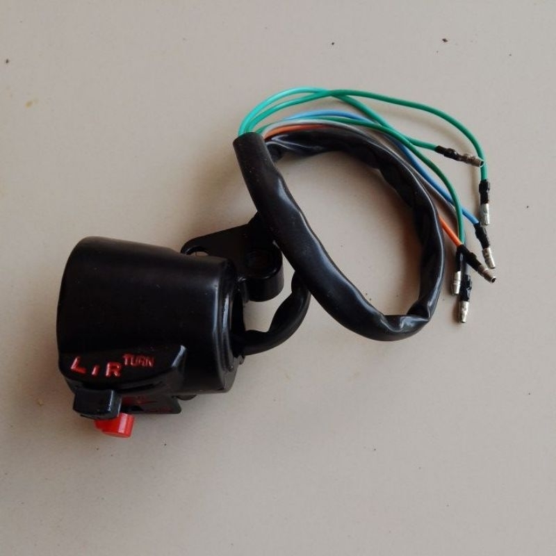 SAKLAR HOLDER KIRI GL 100