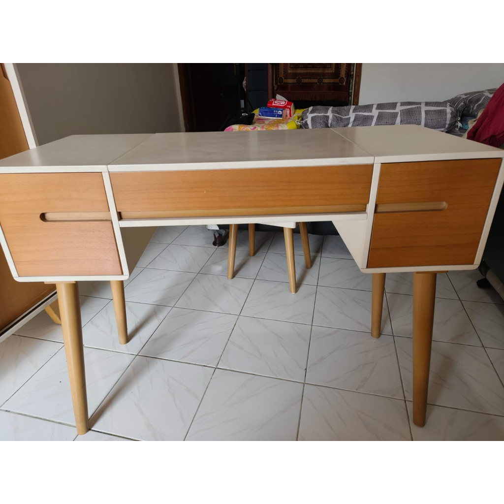 IFURNHOLIC Eurosian Vanity Sets | Meja Rias Minimalis | Meja Make Up Preloved