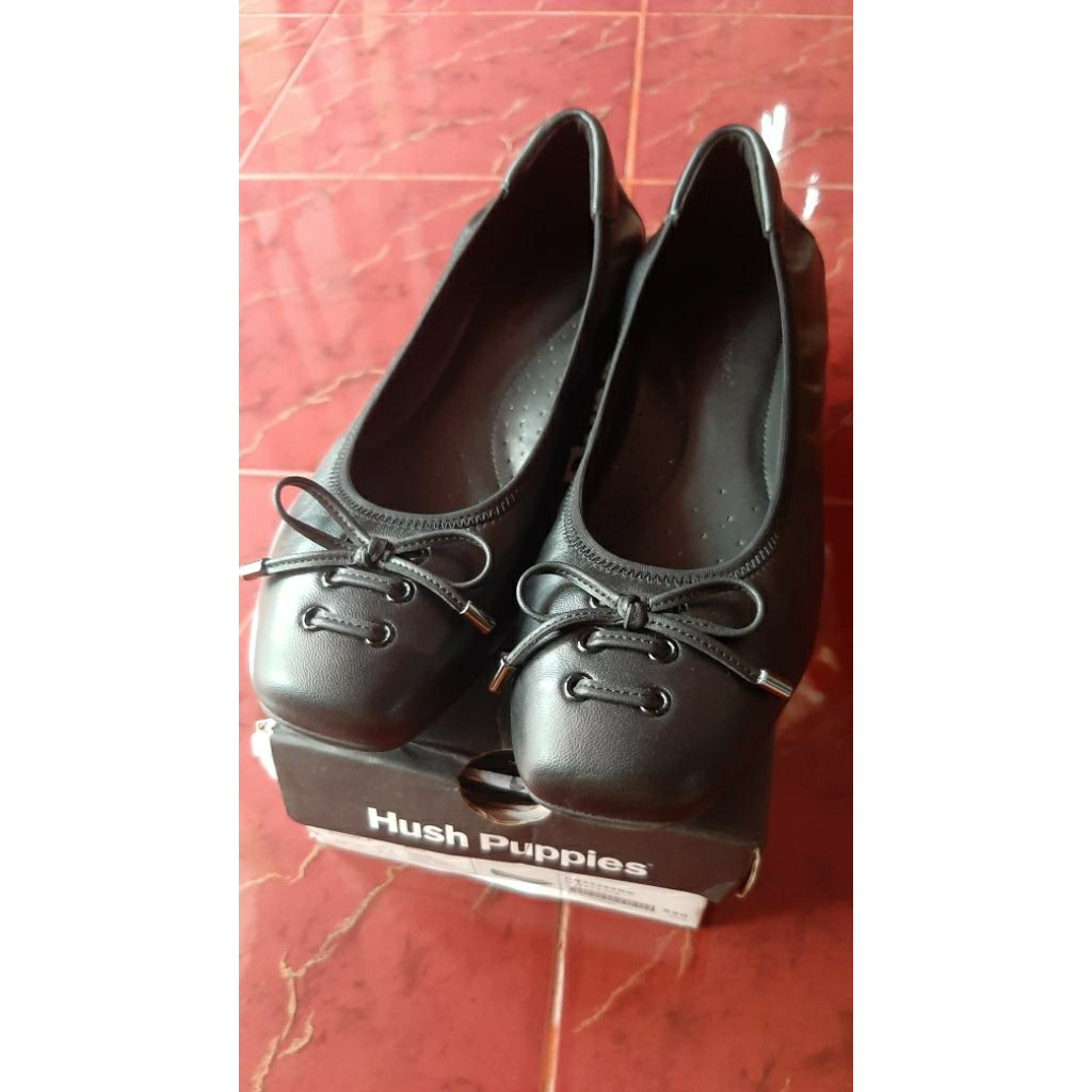 Hush Puppies Sepatu Flat Wanita Molly Lace Black (preloved)