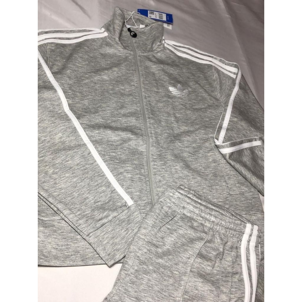 Set Jacket Adidas Wanita Grey