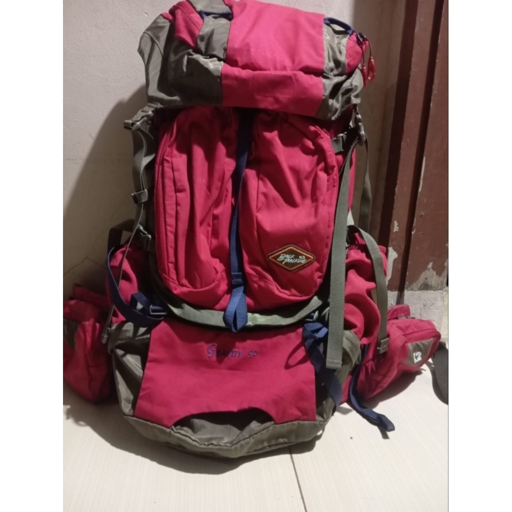 carrier tas gunung (k2)