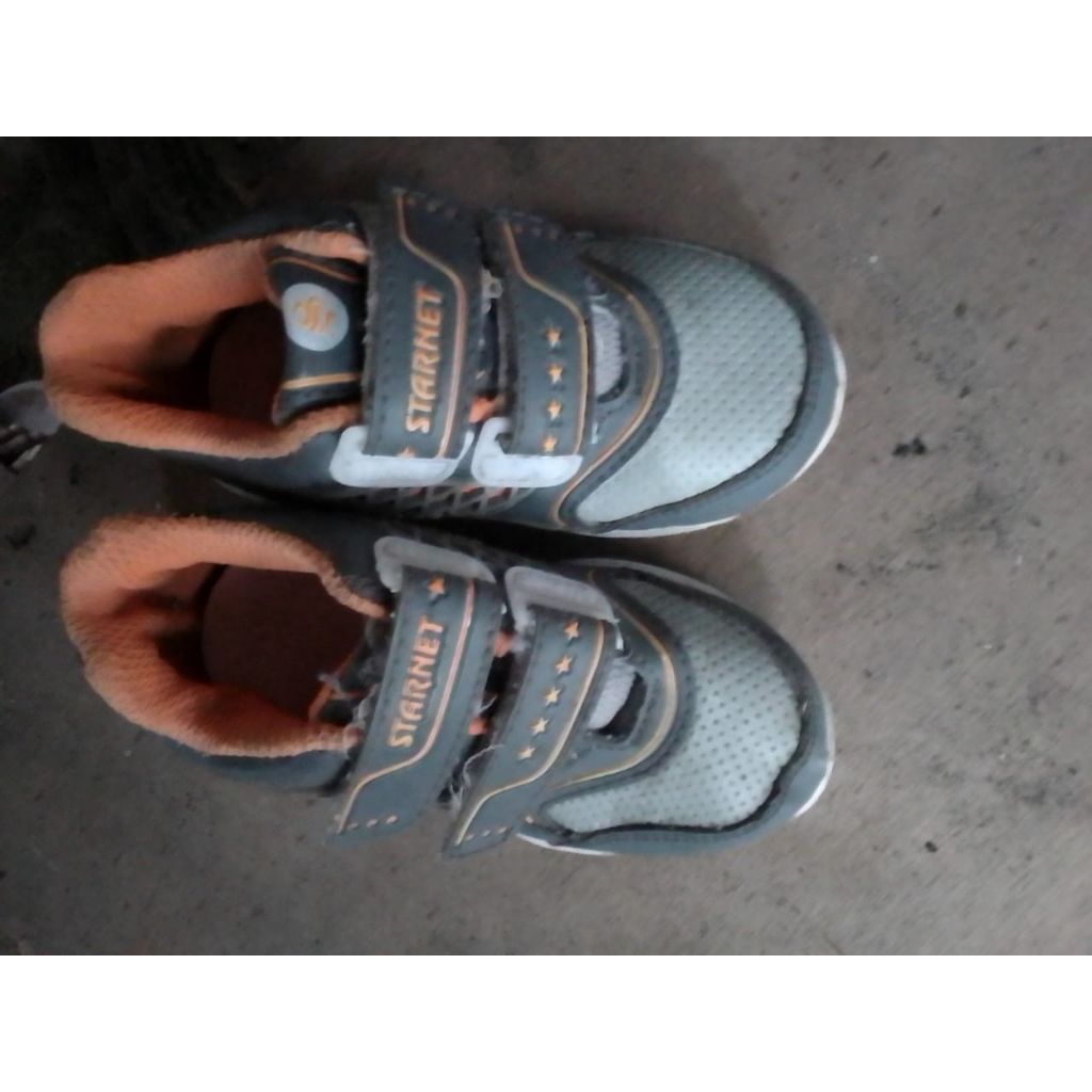 sepatu anak pl