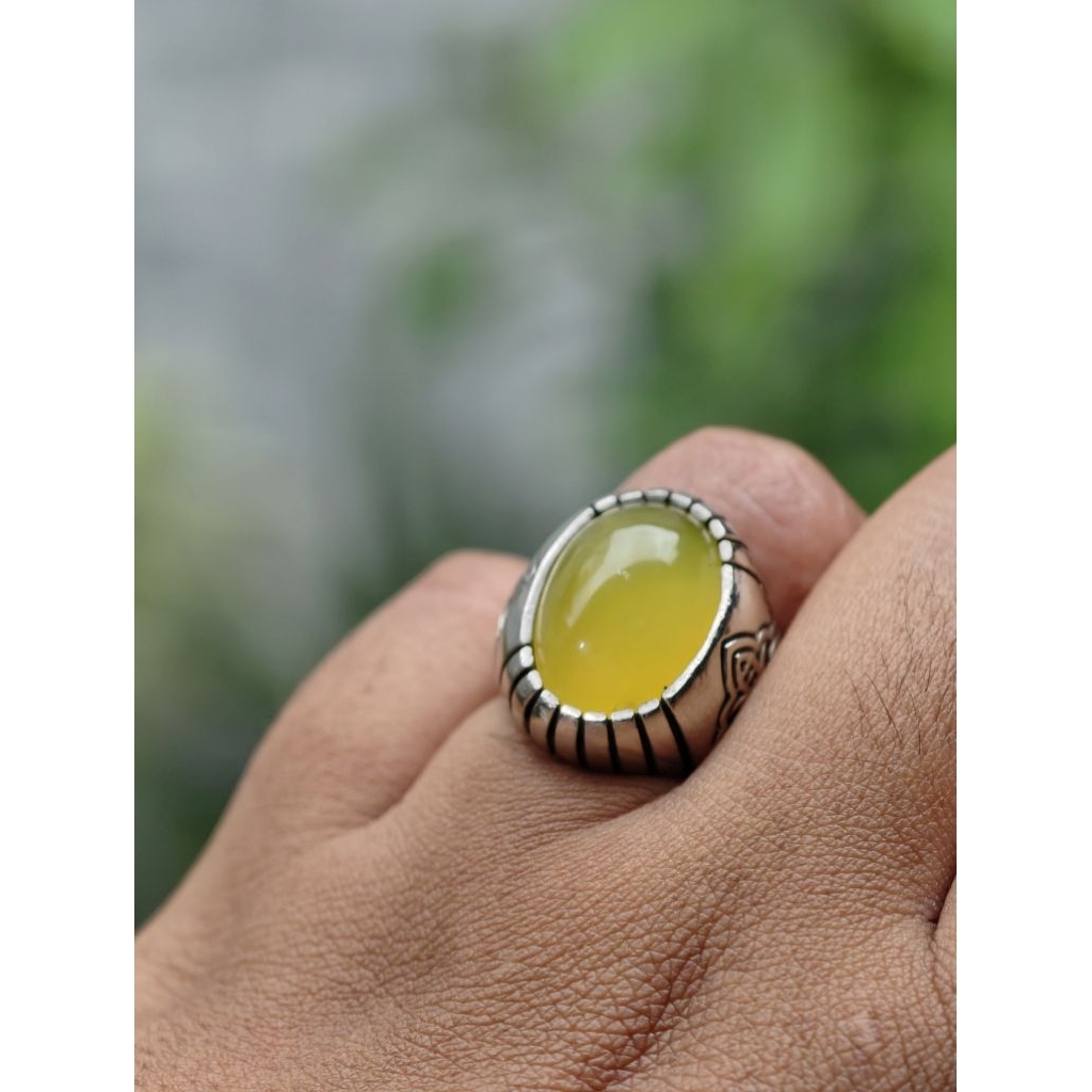 Natural Idocrase Aceh