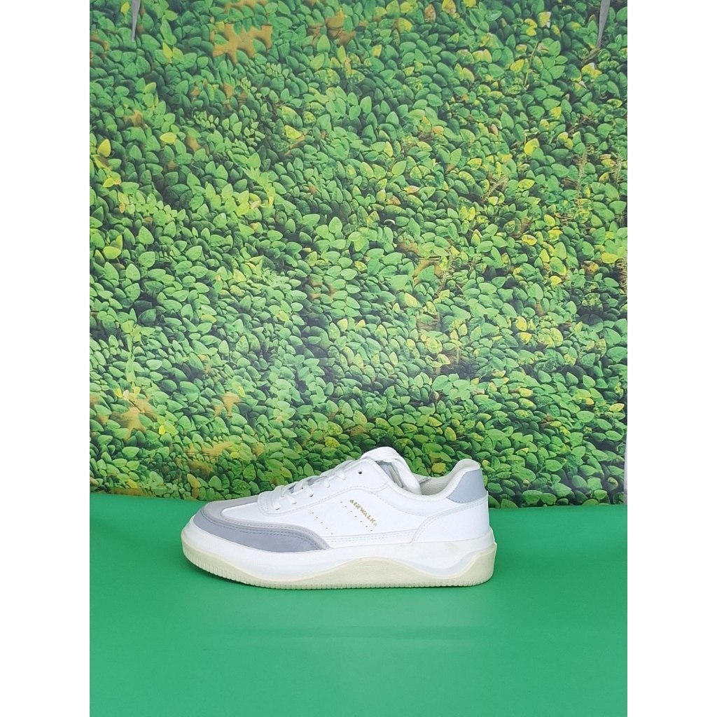 Sepatu Sneaker Airwalk Dusk Putih Abu-Abu Ukuran 36