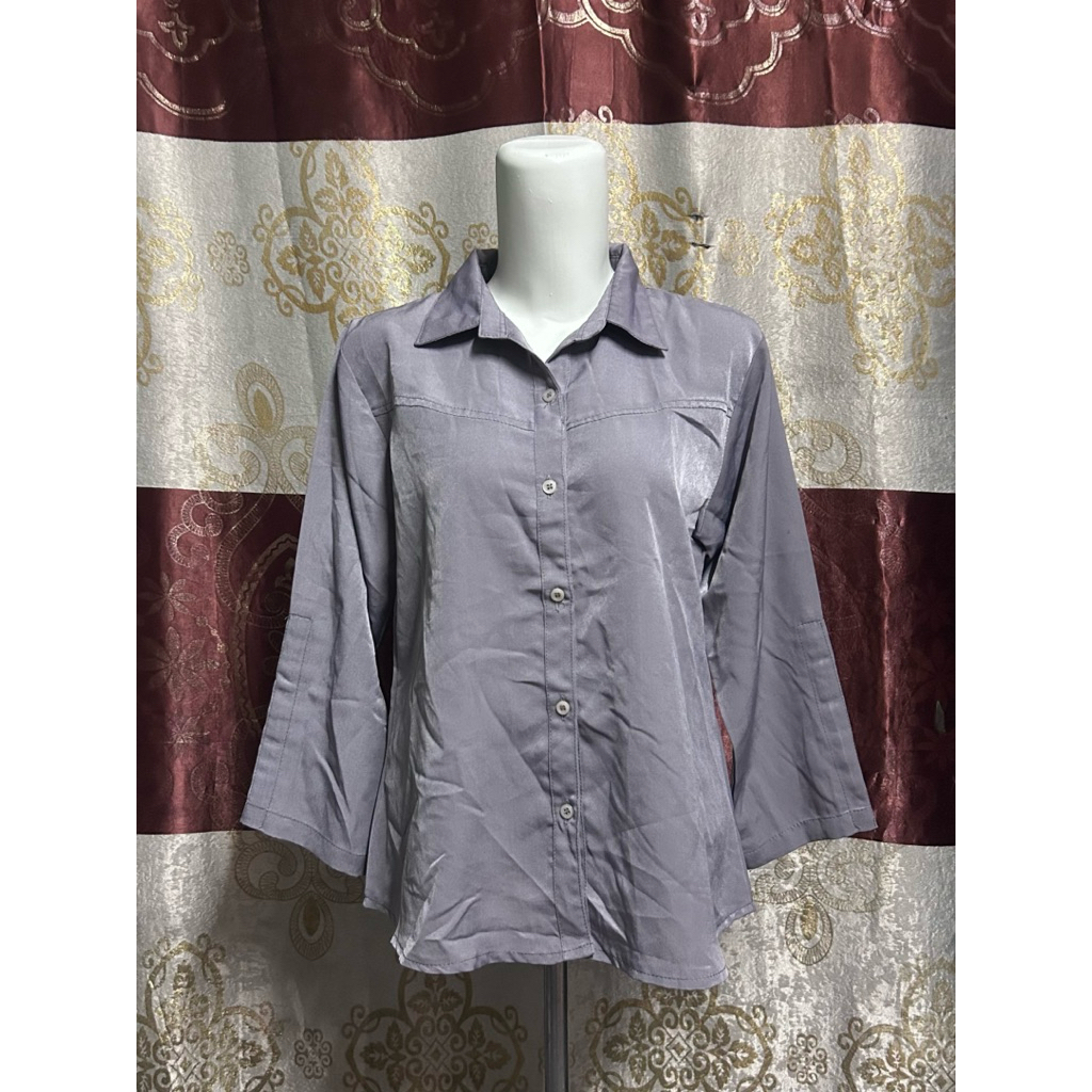 baju wanita kemeja abu berkerah / atasan outfit stylish kekinian