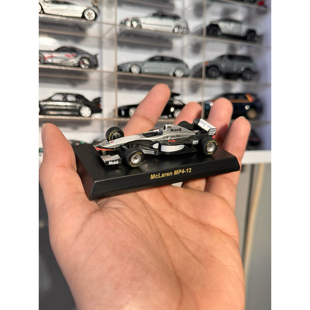 Kyosho Mclaren MP4-12