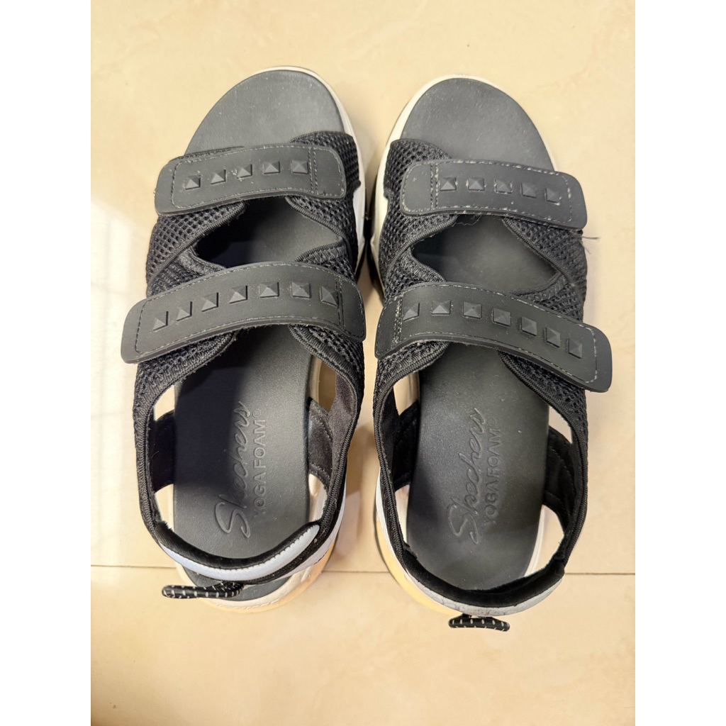 Skechers sepatu sandal wanita