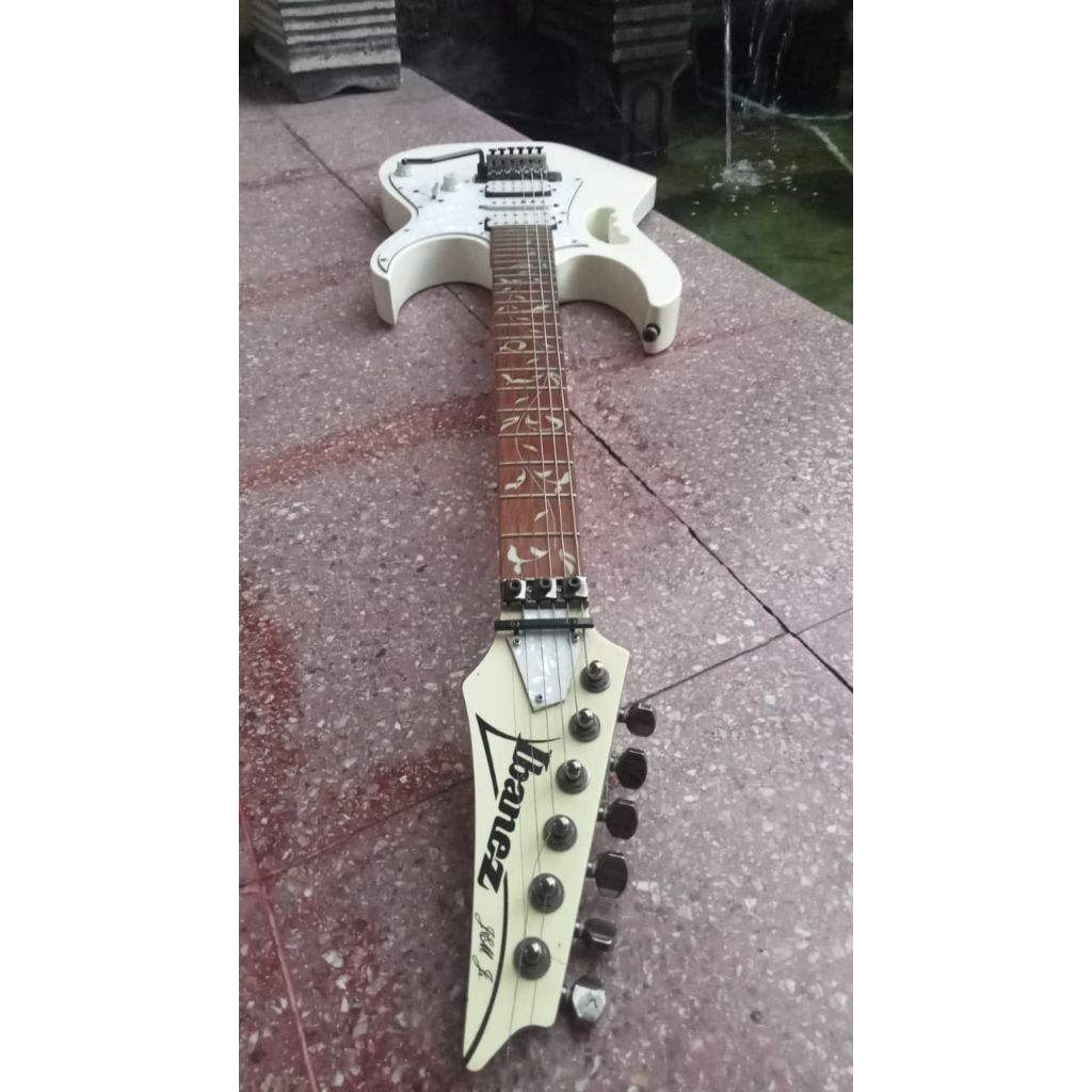 gitar elektrik ibanez jem jr original bahana Indonesia