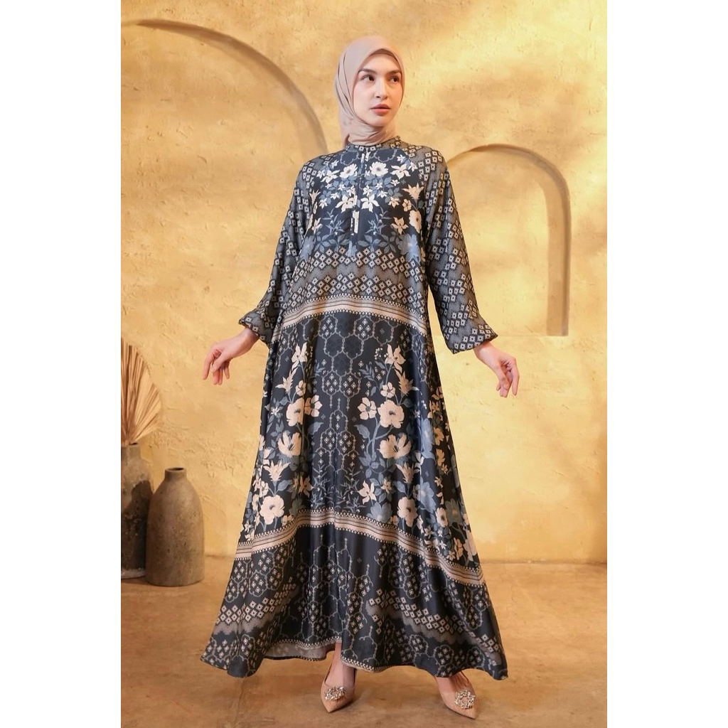 Alani dress by Heaven Lights
