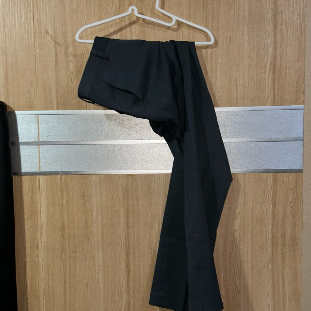 PRELOVED celana kerja abu pria gianni visentin