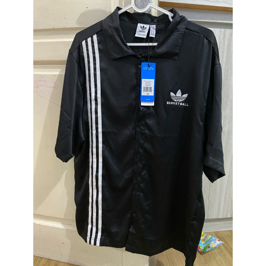 kemeja pendek unisex adidas basketball