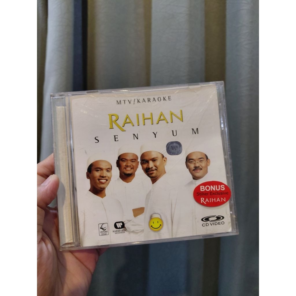 vcd original lagu nasyid raihan senyum
