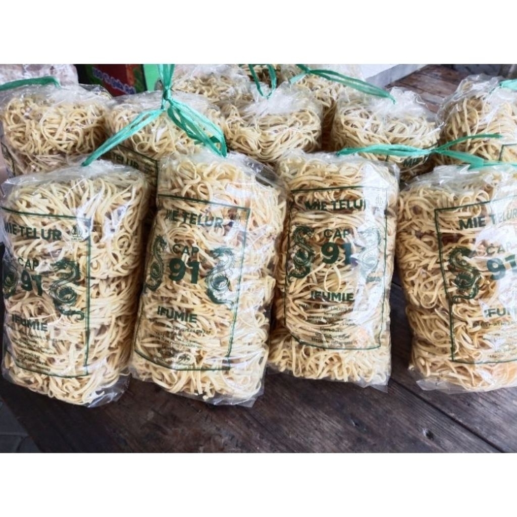 JJ Kerupuk Mie Bulat Mie Kering Mie Bulat Medan Mie Koa Krupuk 100 Gram