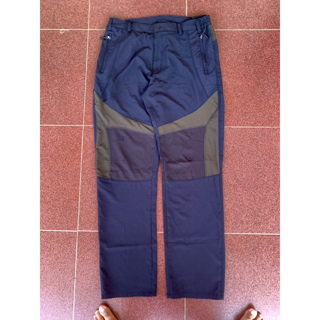 [preloved] celana outdoor gunung hiking hiking waterproof softshell pria/wanita unisex quickdry seco
