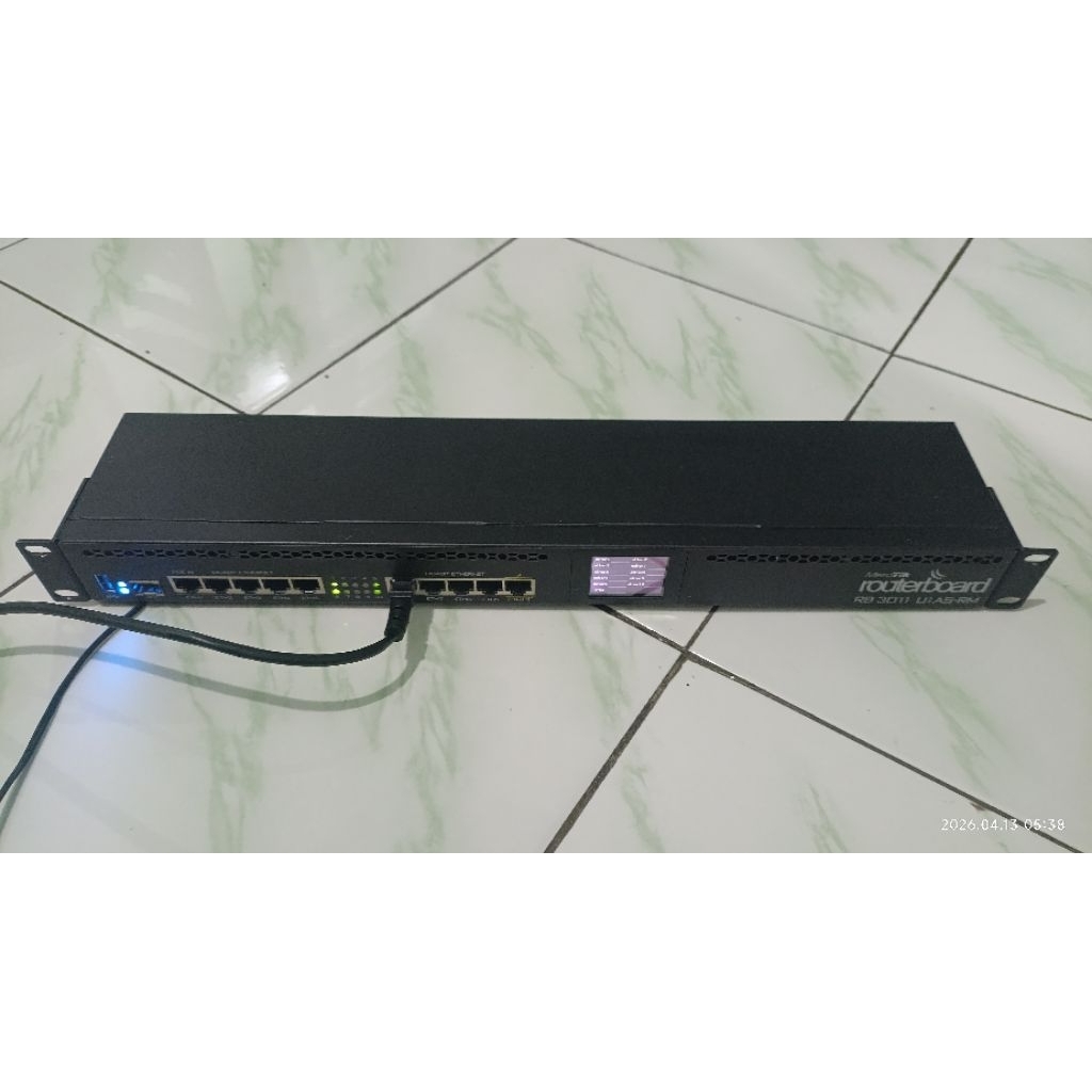 Mikrotik RB3011 UiAS - bekas