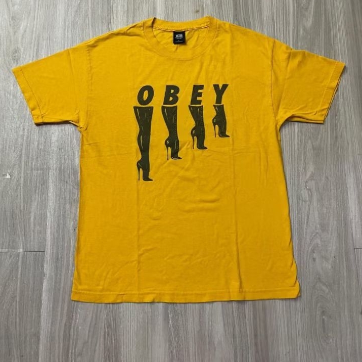 Preloved / Second / Bekas obey T shirt Kaos skate skateboards street oversized branded bmx Authentic