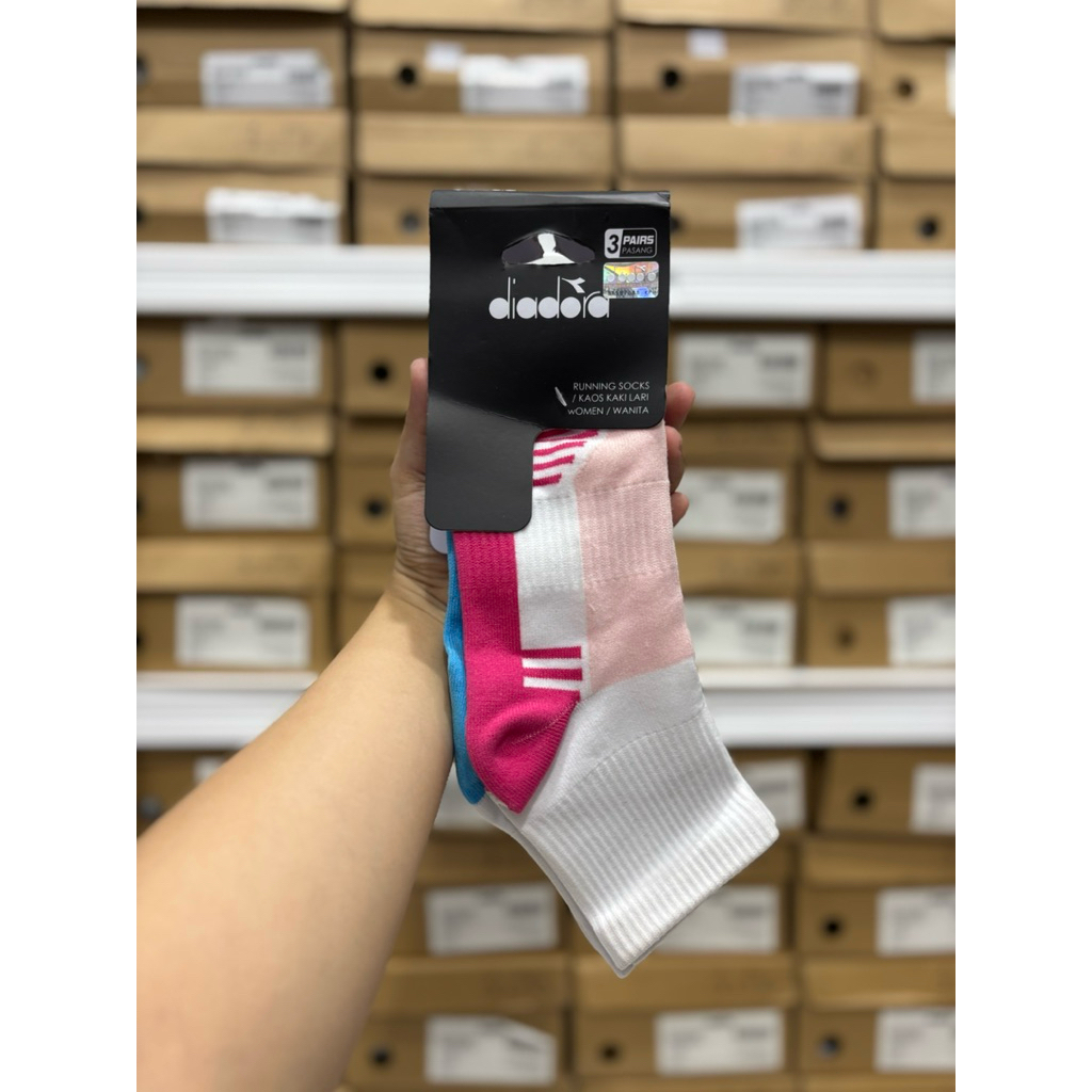 KAOS KAKI RUNNING DIADORA WANITA QUARTER SOCKS ORIGINAL ANTI BACTERIAL DIALQR25071M 100% ORIGINAL
