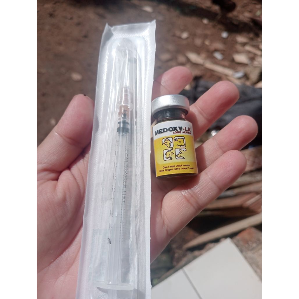 MEDOXY LA 5 ml obat untuk hewan sakit parah, kambing sapi anjing babi kucing dan unggas