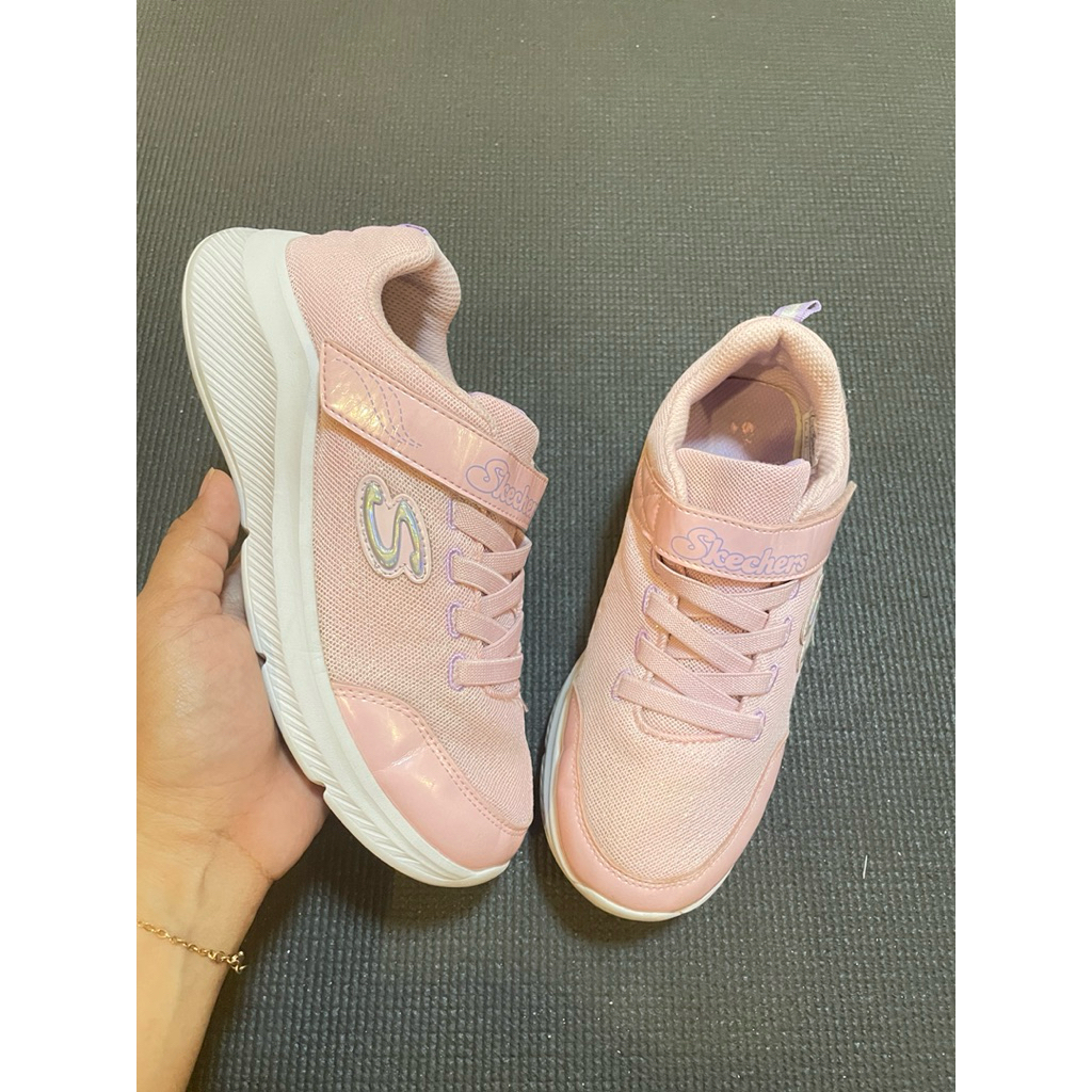Sepatu Skechers size 36 insole 23cm